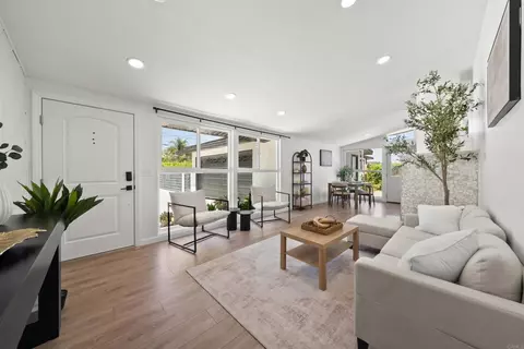 Living - 12540 Taunt Pl, Poway, CA 92064 photo 3 of 4