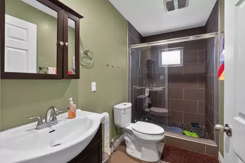 Bath - 18819 Avalon Blvd, Carson, CA 90746 photo 1 of 2