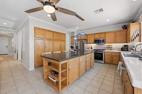 Kitchen - 5186 Cobalt Way, Oceanside, CA 92057 photo 1 of 4