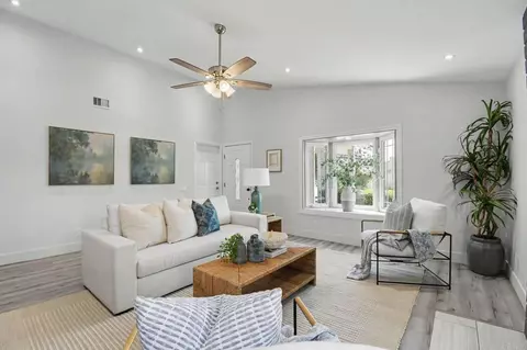 Living - 104 Lechuza Ln, Spring Valley, CA 91977 photo 3 of 3