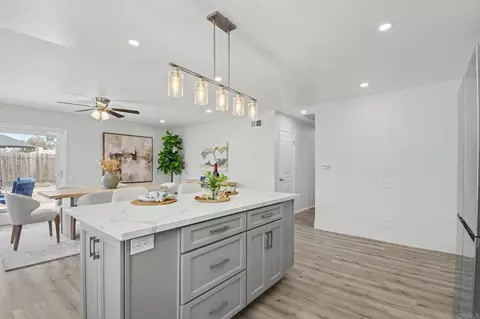 Kitchen - 104 Lechuza Ln, Spring Valley, CA 91977 photo 3 of 4