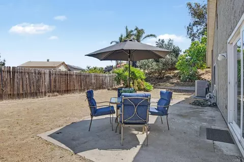 Exterior - 104 Lechuza Ln, Spring Valley, CA 91977 photo 6 of 11
