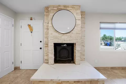 Entry Way - 14135 York Ave, Poway, CA 92064 photo 1 of 2