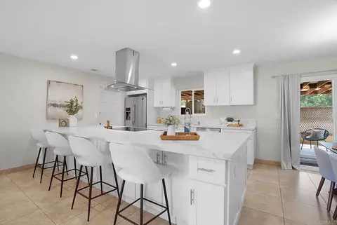 Kitchen - 14135 York Ave, Poway, CA 92064 photo 1 of 6