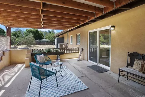 Exterior - 14135 York Ave, Poway, CA 92064 photo 7 of 15