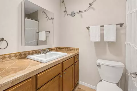 Bath - 14668 Lyons Valley Rd, Jamul, CA 91935 photo 2 of 3