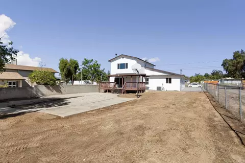 Exterior - 611 9th St, Ramona, CA 92065 photo 6 of 10