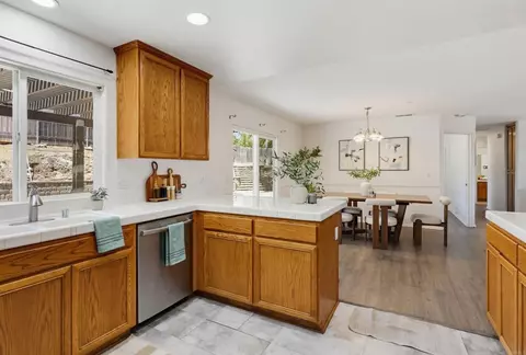 Kitchen - 9744 Sierra Madre Rd, Spring Valley, CA 91977 photo 3 of 4