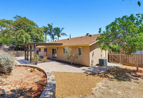 Exterior - 9744 Sierra Madre Rd, Spring Valley, CA 91977 photo 8 of 15