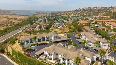 View/Area - 2724 Lake Pointe Dr #239, Spring Valley, CA 91977 photo 3 of 5