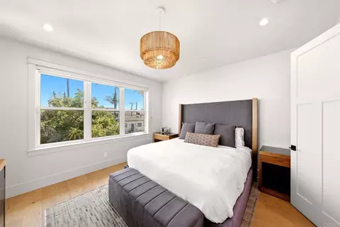 Bedroom - 825 9th St, Coronado, CA 92118 photo 1 of 6