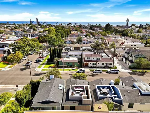 View/Area - 825 9th St, Coronado, CA 92118 photo 2 of 4