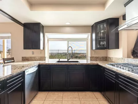 Kitchen - 5048 Viewridge Way, Oceanside, CA 92056 photo 1 of 3