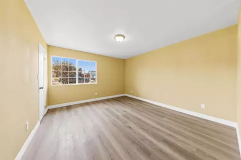 Living - 8808 Leigh Ave, Spring Valley, CA 91977 photo 4 of 5