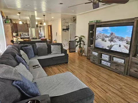 222 Los Alamos, San Diego, CA 92114