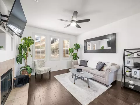 Living - 1824 Peach Ct #3, Chula Vista, CA 91913 photo 1 of 2