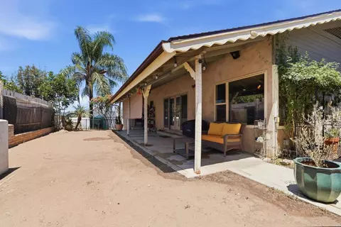 Exterior - 1738 Key Ln, El Cajon, CA 92021 photo 3 of 6