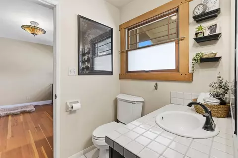 Bath - 1738 Key Ln, El Cajon, CA 92021 photo 1 of 6