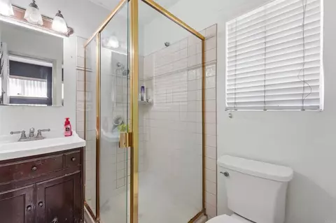 Bath - 918 Galopago, Spring Valley, CA 91977 photo 1 of 2