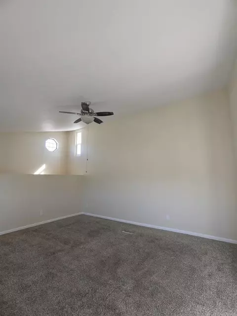 Living - 8427 Carlton Oaks Dr, Santee, CA 92071 photo 7 of 7