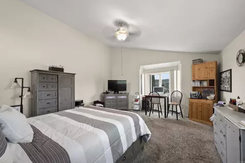 Bedroom - 8427 Carlton Oaks Dr, Santee, CA 92071 photo 2 of 9