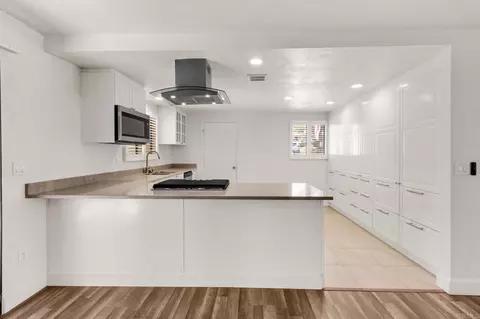 Kitchen - 7979 Shir Mar Pl, El Cajon, CA 92021 photo 2 of 2