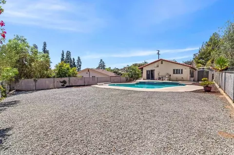 Exterior - 7979 Shir Mar Pl, El Cajon, CA 92021 photo 5 of 6