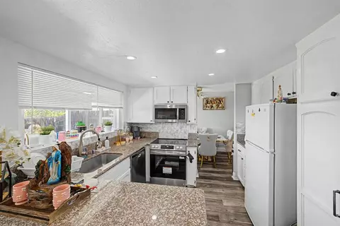 Kitchen - 1284 Bates Ln, El Cajon, CA 92021 photo 1 of 1