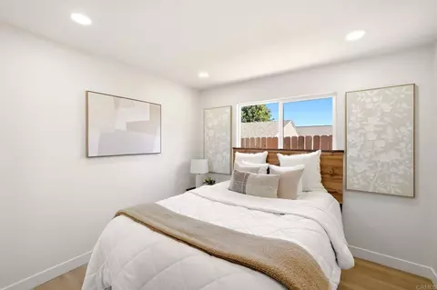 Bedroom - 14722 Jeff Park Ln, Poway, CA 92064 photo 1 of 9
