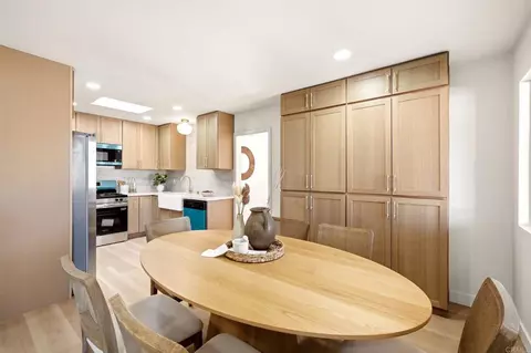 Dining - 14722 Jeff Park Ln, Poway, CA 92064 photo 4 of 4