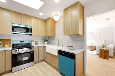Kitchen - 14722 Jeff Park Ln, Poway, CA 92064 photo 2 of 4