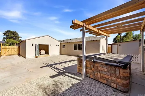 Exterior - 14722 Jeff Park Ln, Poway, CA 92064 photo 3 of 7