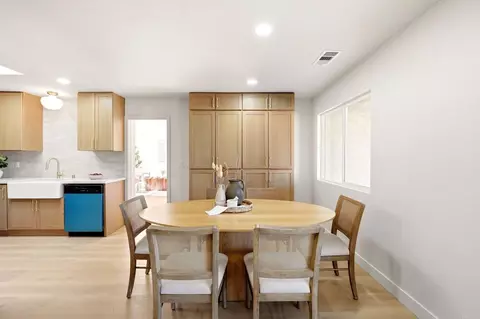 Dining - 14722 Jeff Park Ln, Poway, CA 92064 photo 3 of 4