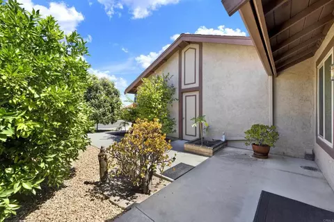 Exterior - 10510 Share Ct, Santee, CA 92071 photo 9 of 10