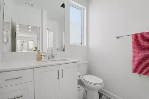 Bath - 2416 Cascalote Loop, San Diego, CA 92154 photo 3 of 3