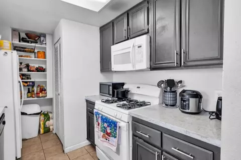 Kitchen - 2906 Elm Tree Ct, Spring Valley, CA 91978 photo 1 of 2