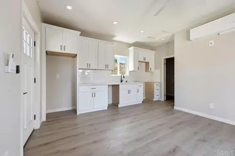 Entry Way - 575 Mitchell Ave, San Leandro, CA 94577 photo 1 of 3