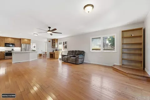 Living - 575 Mitchell Ave, San Leandro, CA 94577 photo 6 of 6