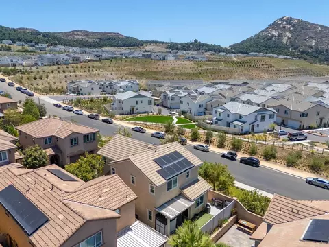 View/Area - 259 Dun Blazer Way, Fallbrook, CA 92028 photo 1 of 12