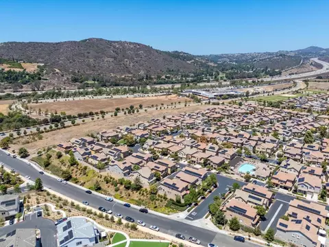View/Area - 259 Dun Blazer Way, Fallbrook, CA 92028 photo 9 of 12