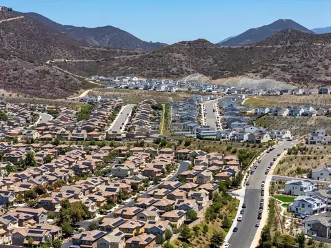 View/Area - 259 Dun Blazer Way, Fallbrook, CA 92028 photo 8 of 12