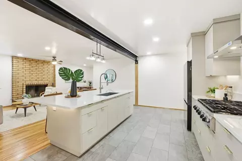 Kitchen - 455 Nickman, Chula Vista, CA 91911 photo 8 of 9