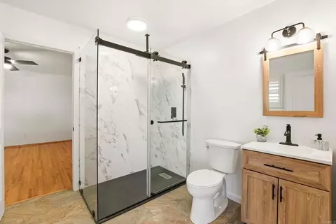 Bath - 455 Nickman, Chula Vista, CA 91911 photo 2 of 4