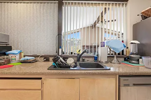 Kitchen - 609 Roca Pl, Vista, CA 92084 photo 5 of 5