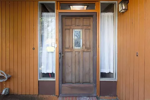 Entry Way - 609 Roca Pl, Vista, CA 92084 photo 1 of 2