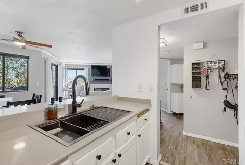 Kitchen - 3045 Blue Oak Ct, Spring Valley, CA 91978 photo 4 of 6