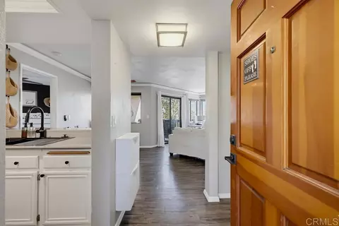 Entry Way - 3045 Blue Oak Ct, Spring Valley, CA 91978 photo 1 of 2