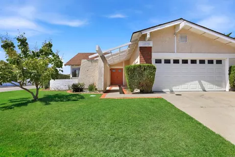 10395 Orozco Rd, San Diego, CA 92124
