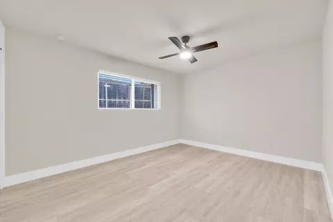 Bedroom - 4860 Crestview Dr, Norco, CA 92860 photo 2 of 5