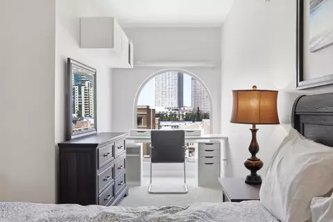 450 J St #7061, San Diego, CA 92101